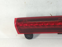 2006 Chevrolet Suburban Third Brake Light Tail Light P/N:15170955 050-9354 Fits OEM Used Auto Parts - Oemusedautoparts1.com