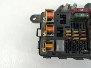 1998 Chevrolet Silverado 1500 Fusebox Fuse Box Panel Relay Module P/N:12162652-A Fits OEM Used Auto Parts