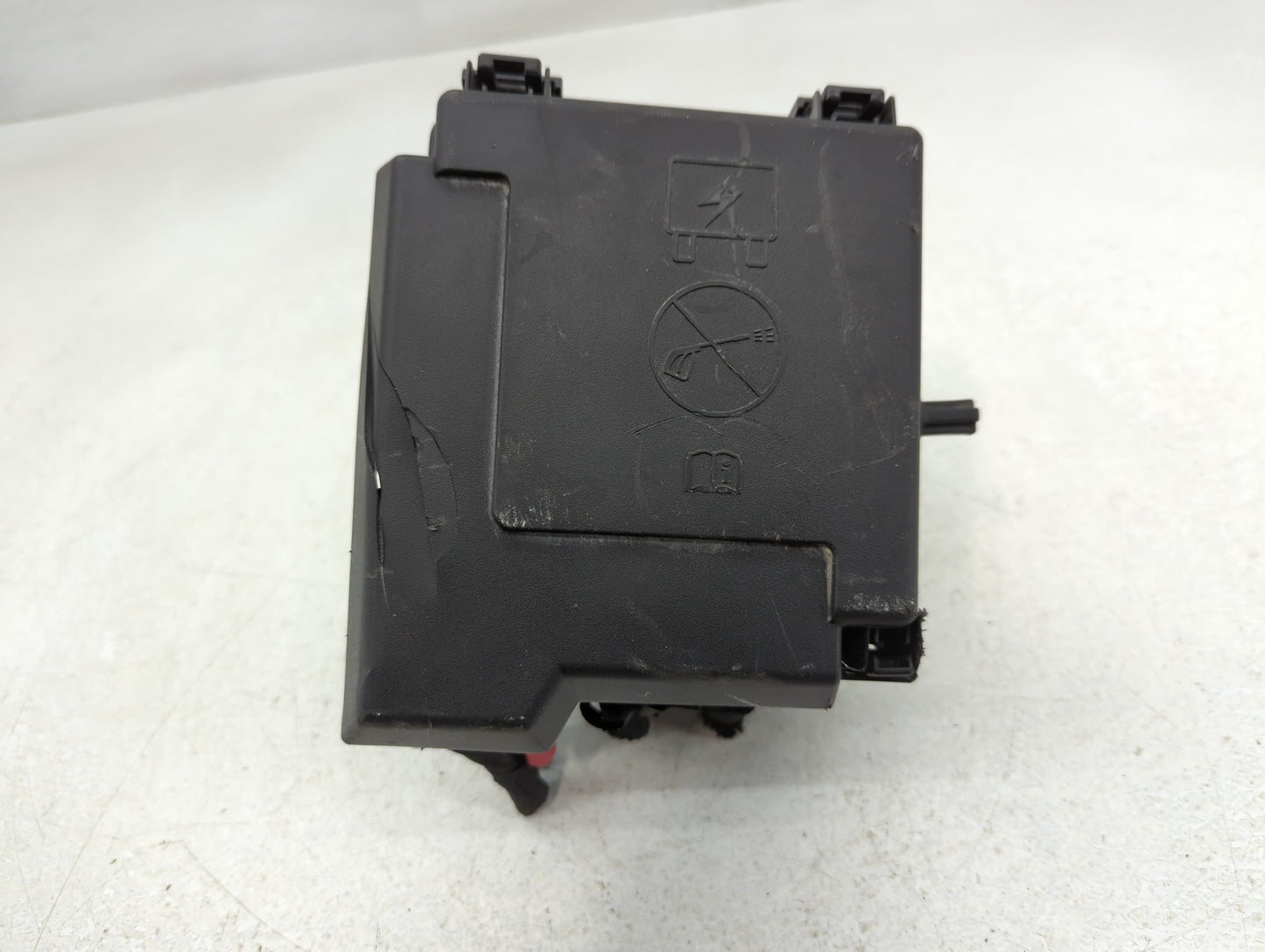 2022 Jeep Compass Fusebox Fuse Box Panel Relay Module P/N:68477478AC Fits OEM Used Auto Parts - Oemusedautoparts1.com
