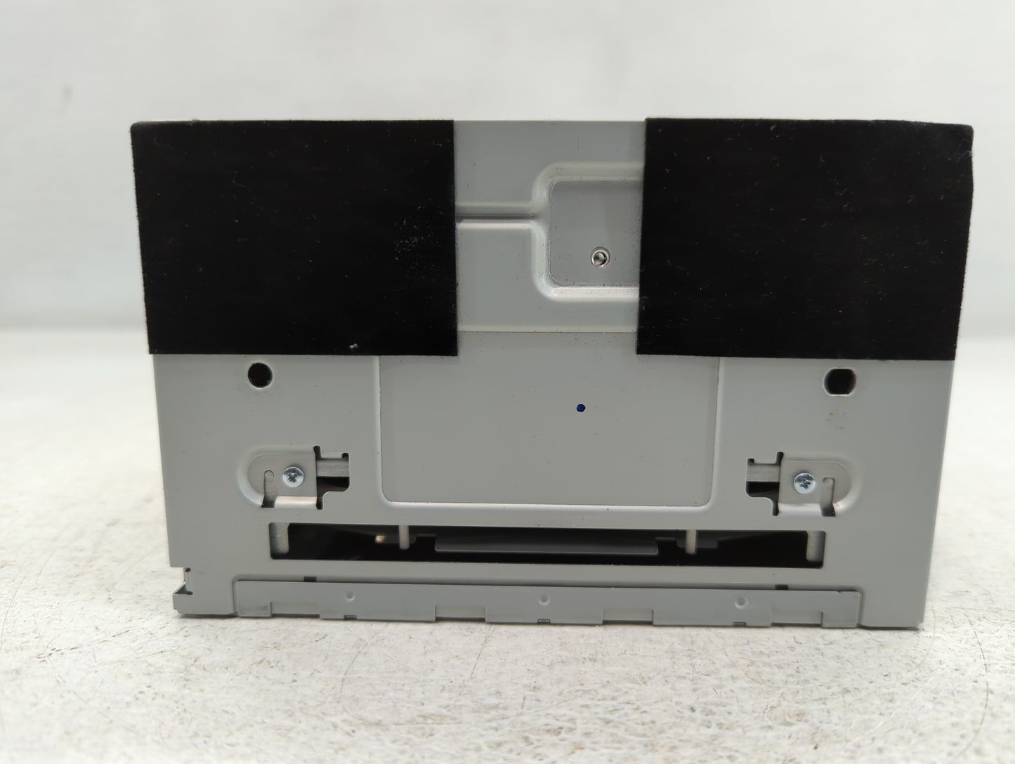 2008 Ford Escape Radio AM FM Cd Player Receiver Replacement P/N:8L8T-19C107-AM Fits OEM Used Auto Parts - Oemusedautoparts1.com