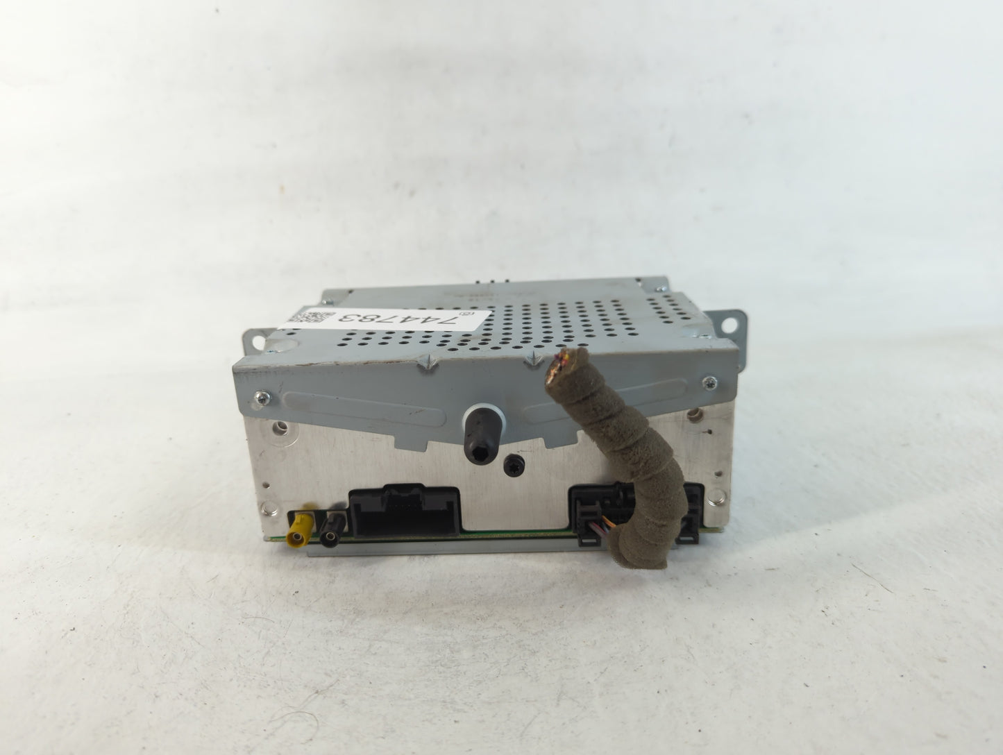 2013 Ford Edge Radio AM FM Cd Player Receiver Replacement P/N:CM5T-19C107-LA Fits OEM Used Auto Parts - Oemusedautoparts1.com