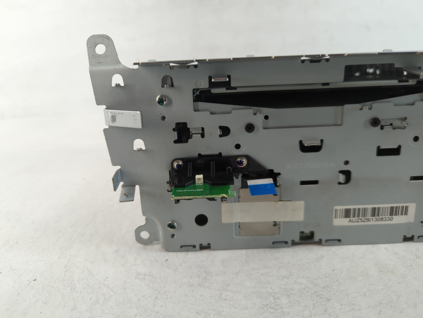 2010-2012 Audi A4 Radio AM FM Cd Player Receiver Replacement P/N:8T1 035 186 R Fits Fits 2010 2011 2012 2013 2014 2015 2016 2017 OEM Used Auto Parts - Oemusedautoparts1.com