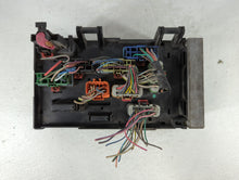 2006-2007 Chrysler Town & Country Fusebox Fuse Box Panel Relay Module P/N:05144507AE Fits Fits 2006 2007 OEM Used Auto Parts