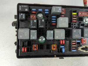 2011-2014 Chevrolet Cruze Fusebox Fuse Box Panel Relay Module P/N:95216200-01 13255300, 13222782 Fits Fits 2011 2012 2013 2014 OEM Used Auto Parts