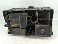 2011-2014 Chevrolet Cruze Fusebox Fuse Box Panel Relay Module P/N:95216200-01 13255300, 13222782 Fits Fits 2011 2012 2013 2014 OEM Used Auto Parts - Oemusedautoparts1.com
