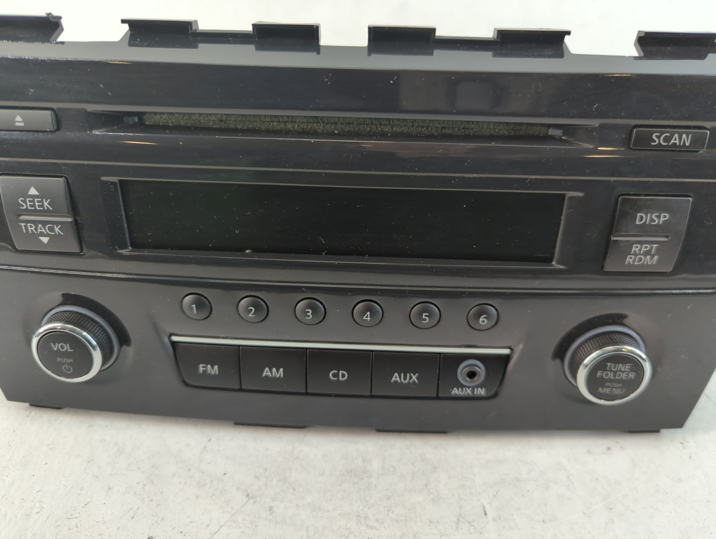 2013-2015 Nissan Altima Radio AM FM Cd Player Receiver Replacement P/N:28185 3TB0G Fits Fits 2013 2014 2015 OEM Used Auto Parts - Oemusedautoparts1.com