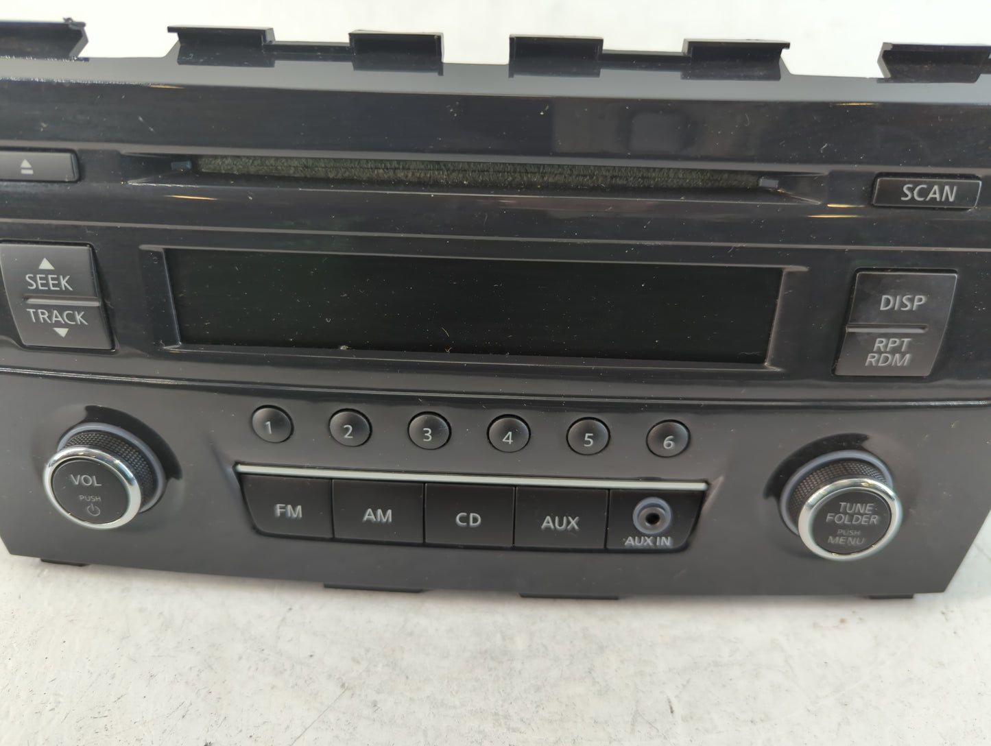 2013-2015 Nissan Altima Radio AM FM Cd Player Receiver Replacement P/N:28185 3TB0G Fits Fits 2013 2014 2015 OEM Used Auto Parts - Oemusedautoparts1.com