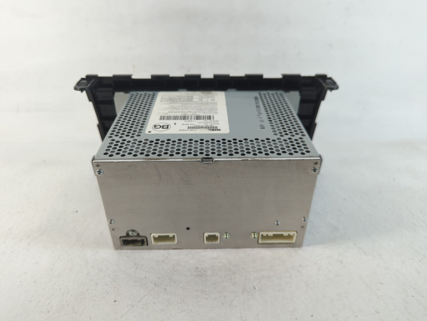 2013-2015 Nissan Altima Radio AM FM Cd Player Receiver Replacement P/N:28185 3TB0G Fits Fits 2013 2014 2015 OEM Used Auto Parts - Oemusedautoparts1.com