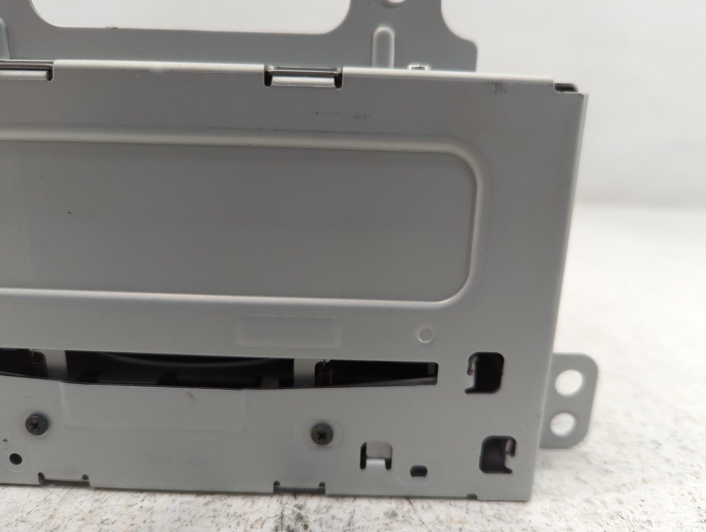 2011-2012 Chevrolet Cruze Radio AM FM Cd Player Receiver Replacement P/N:20983517 Fits Fits 2010 2011 2012 OEM Used Auto Parts - Oemusedautoparts1.com
