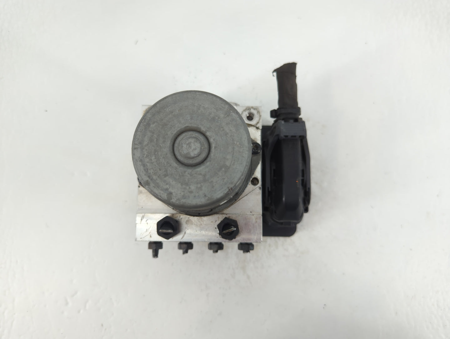 2019-2020 Kia Optima ABS Pump Control Module Replacement P/N:58920-D5260 D5589-24800 Fits Fits 2019 2020 OEM Used Auto Parts - Oemusedautoparts1.com