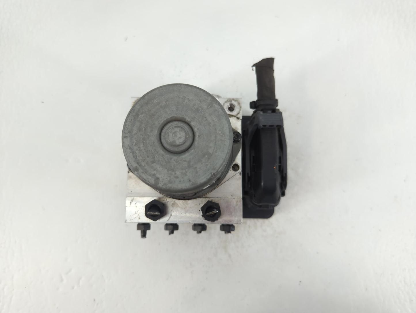 2019-2020 Kia Optima ABS Pump Control Module Replacement P/N:58920-D5260 D5589-24800 Fits Fits 2019 2020 OEM Used Auto Parts - Oemusedautoparts1.com