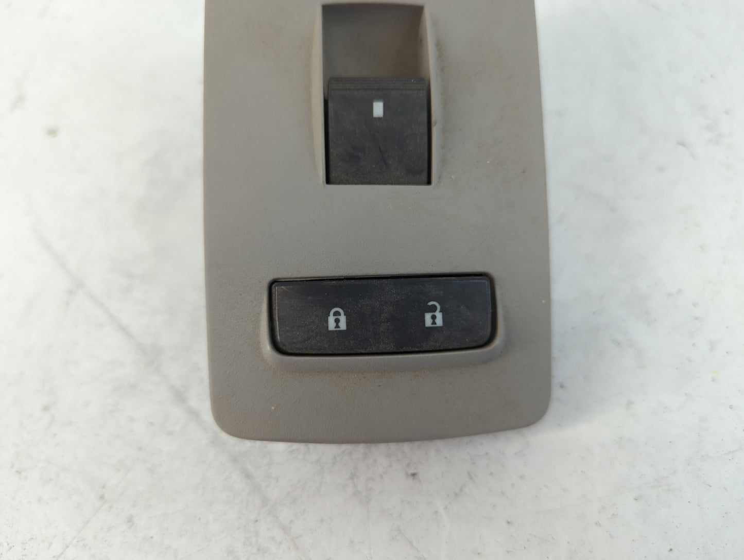 2007-2017 Gmc Acadia Master Power Window Switch Replacement Driver Side Left P/N:15913236 Fits OEM Used Auto Parts - Oemusedautoparts1.com