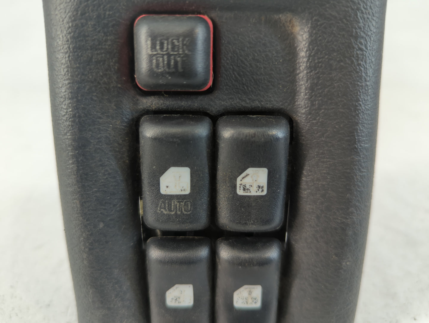 1997-2005 Chevrolet Cavalier Master Power Window Switch Replacement Driver Side Left Fits OEM Used Auto Parts - Oemusedautoparts1.com