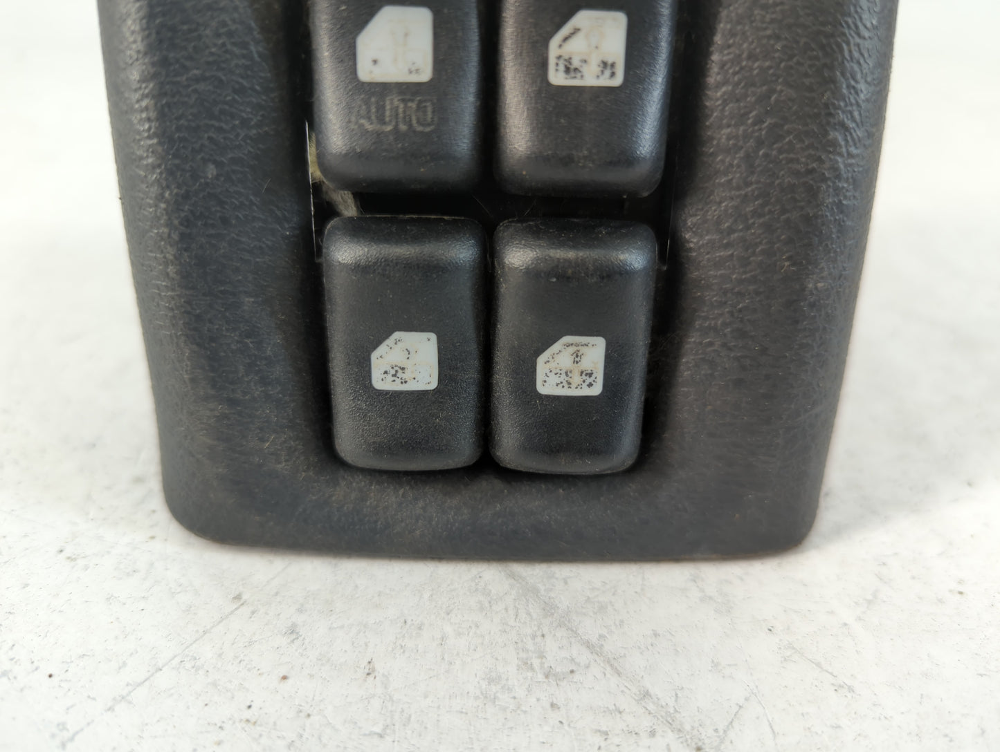 1997-2005 Chevrolet Cavalier Master Power Window Switch Replacement Driver Side Left Fits OEM Used Auto Parts - Oemusedautoparts1.com