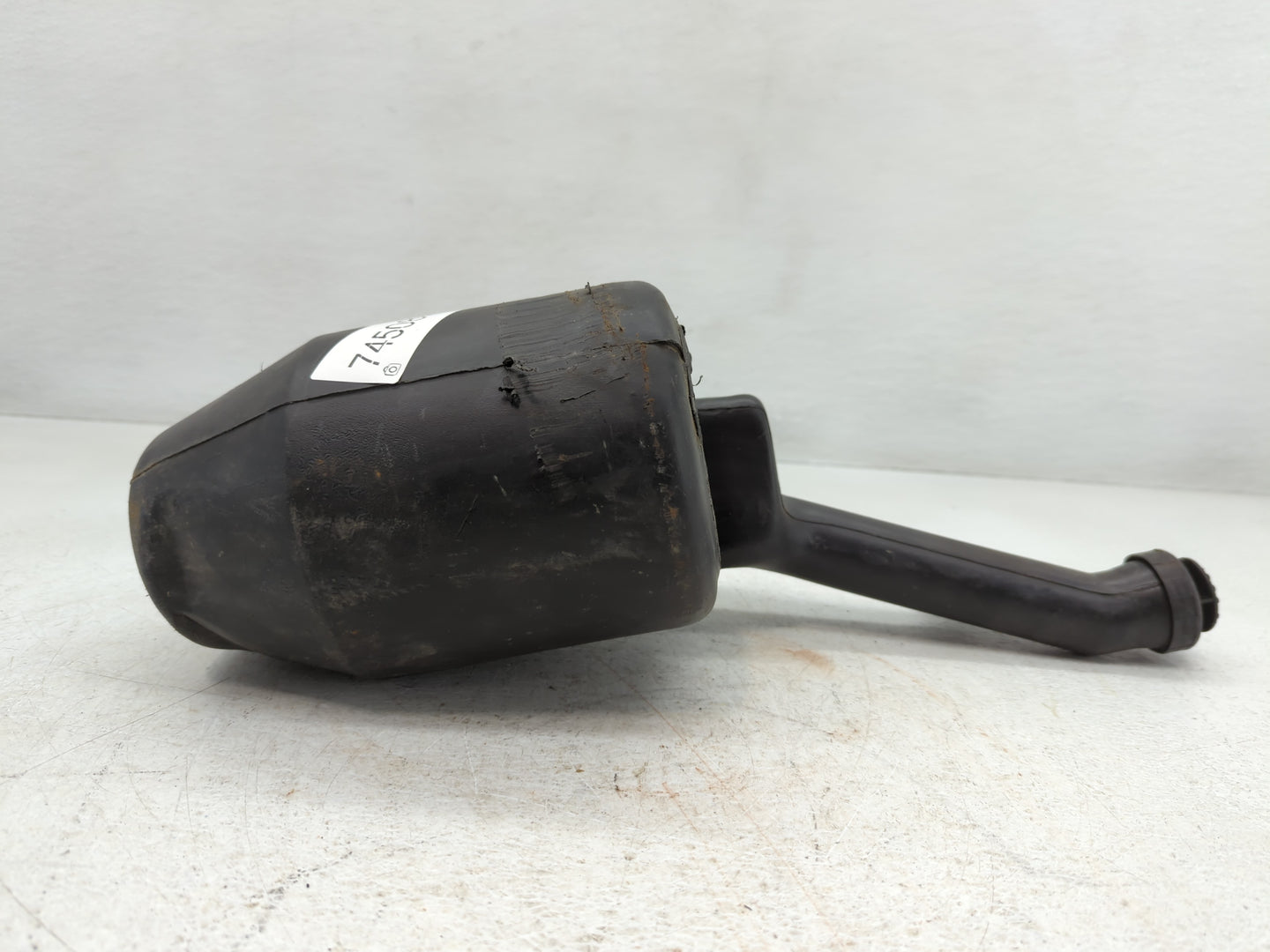 1997 Chevrolet Camaro Radiator Coolant Overflow Expansion Tank Bottle - Oemusedautoparts1.com