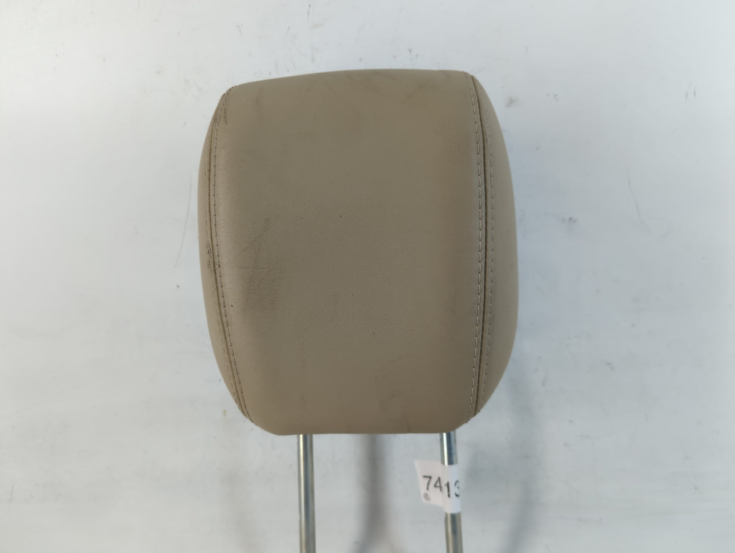 0 Buick Enclave Headrest Head Rest Rear Center Seat Fits OEM Used Auto Parts - Oemusedautoparts1.com