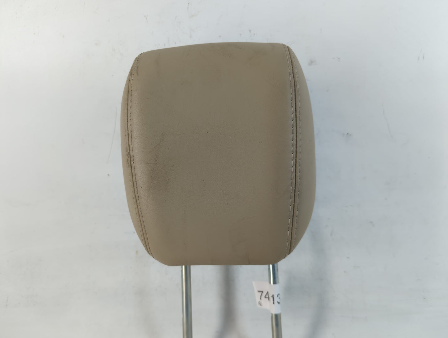 0 Buick Enclave Headrest Head Rest Rear Center Seat Fits OEM Used Auto Parts - Oemusedautoparts1.com