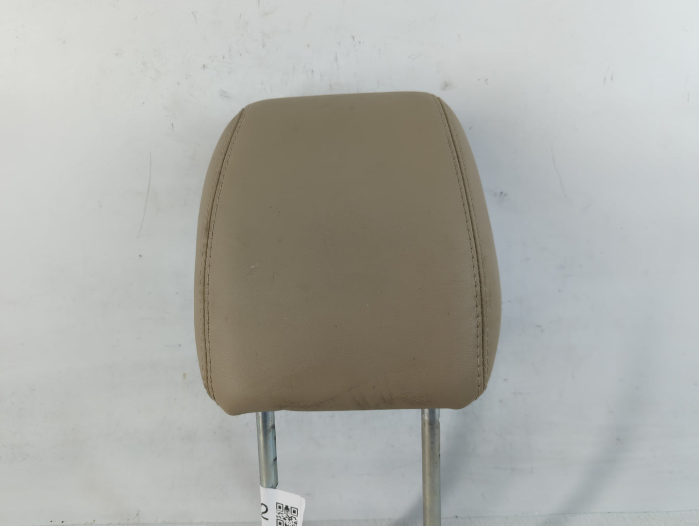 0 Buick Enclave Headrest Head Rest Rear Center Seat Fits OEM Used Auto Parts - Oemusedautoparts1.com