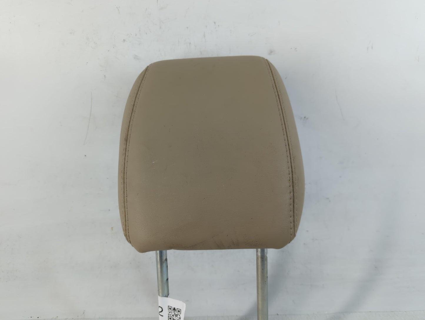 0 Buick Enclave Headrest Head Rest Rear Center Seat Fits OEM Used Auto Parts - Oemusedautoparts1.com