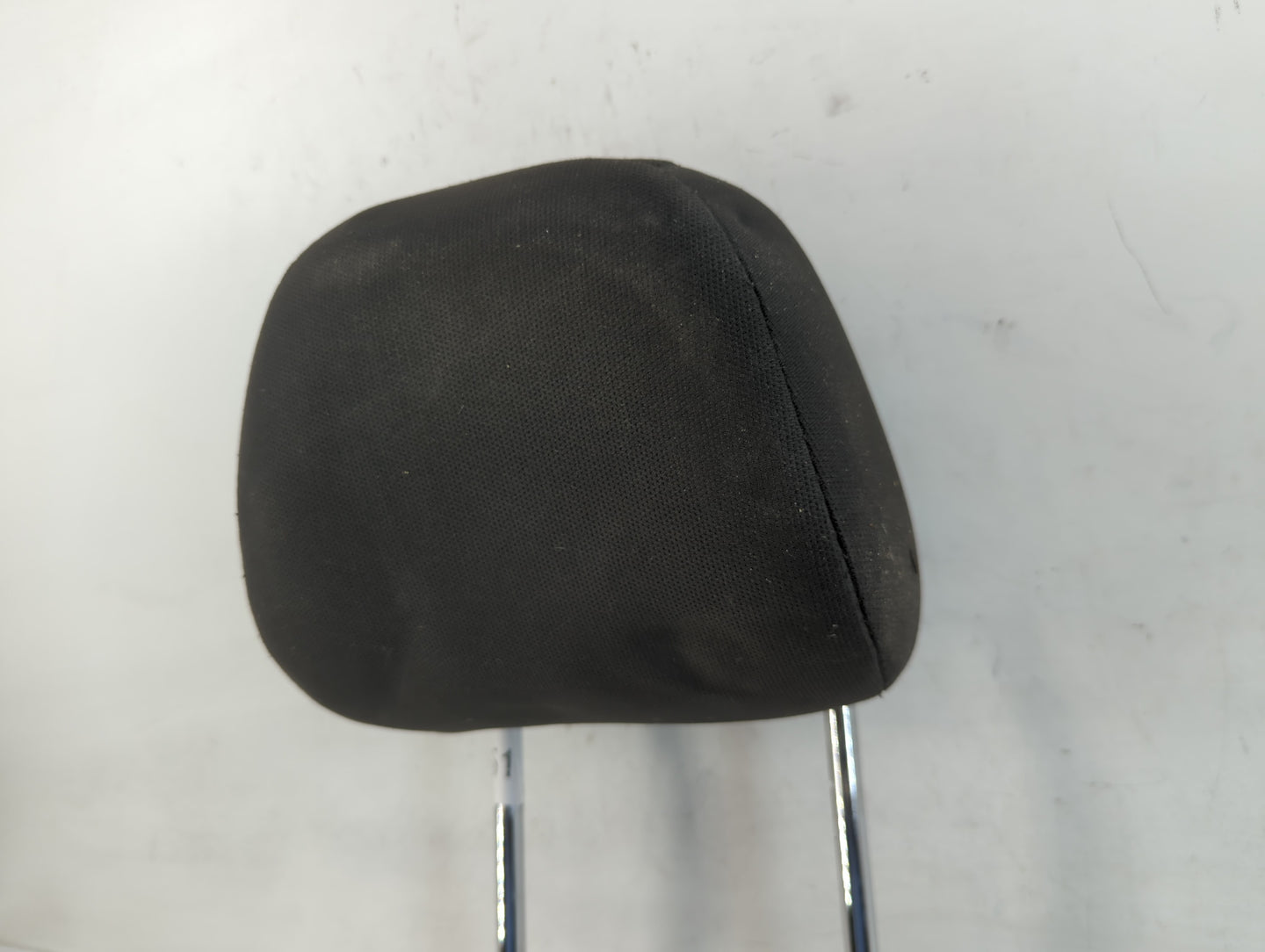 2008-2010 Ford Focus Headrest Head Rest Front Driver Passenger Seat Fits Fits 2008 2009 2010 OEM Used Auto Parts - Oemusedautoparts1.com