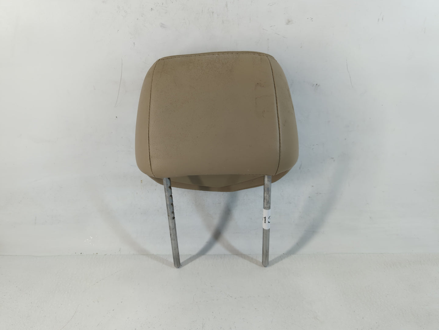 0 Cadillac Cts Headrest Head Rest Rear Center Seat Fits OEM Used Auto Parts - Oemusedautoparts1.com