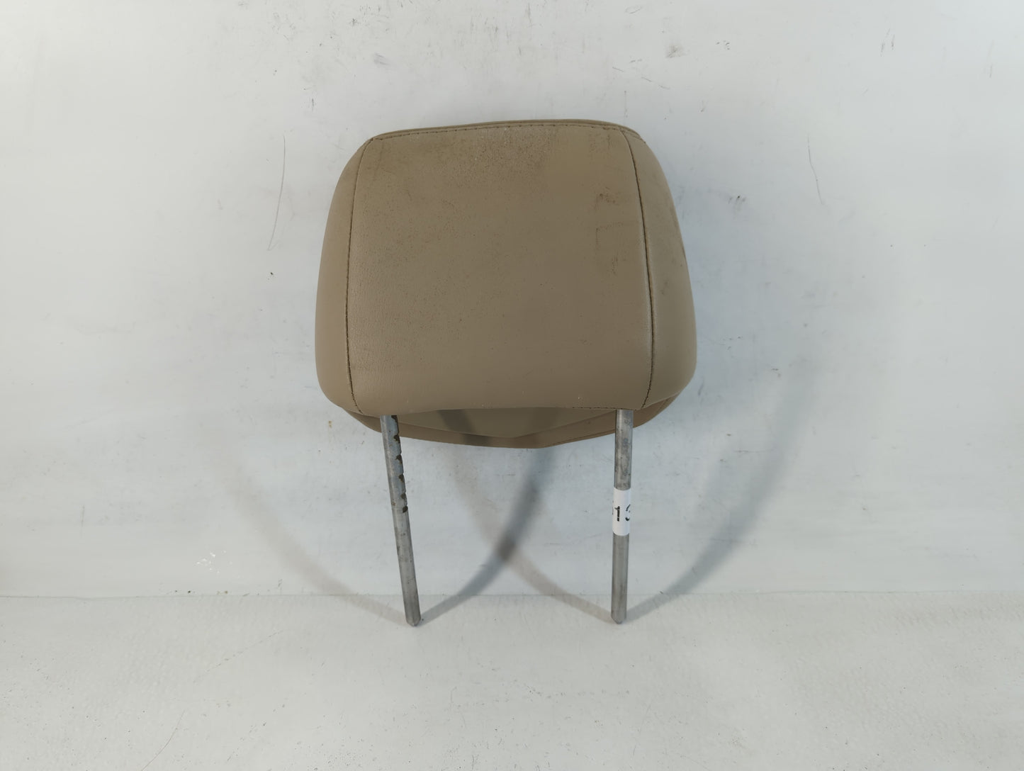 0 Cadillac Cts Headrest Head Rest Rear Center Seat Fits OEM Used Auto Parts - Oemusedautoparts1.com