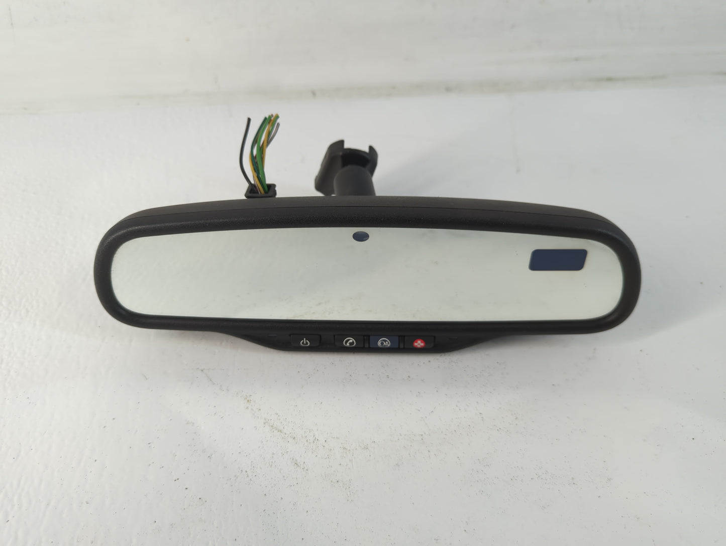 2006-2011 Cadillac Dts Interior Rear View Mirror Replacement OEM P/N:E11025898 Fits Fits 2006 2007 2008 2009 2010 2011 OEM Used Auto Parts - Oemusedautoparts1.com