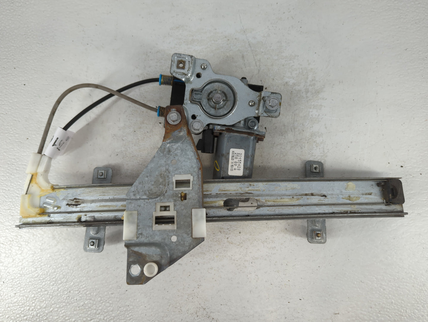 1997-2003 Pontiac Grand Prix Window Regulator Right Passenger Rear - Oemusedautoparts1.com