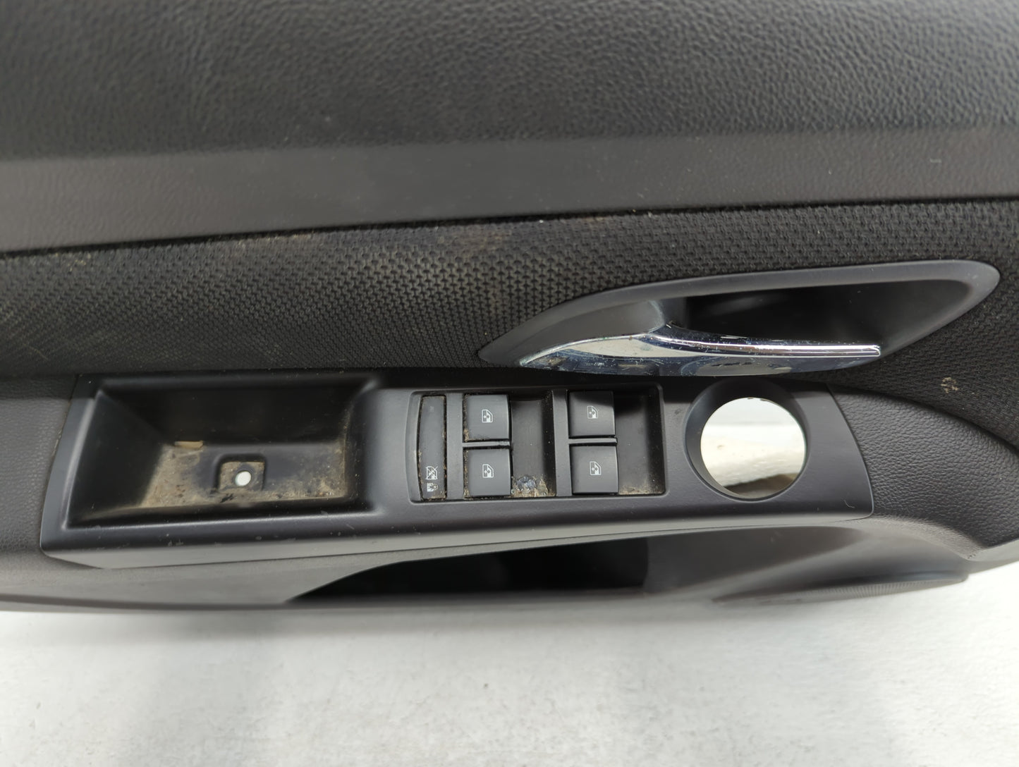 2008 Pontiac Grand Prix Front Right Passenger Interior Door Panel Trim - Oemusedautoparts1.com