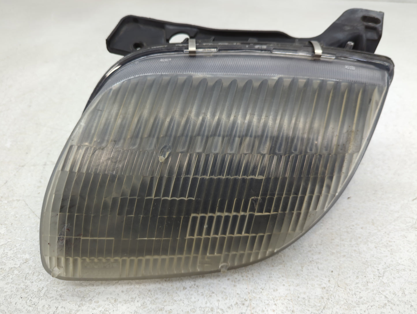 1995-2002 Pontiac Sunfire Driver Left Oem Head Light Headlight Lamp - Oemusedautoparts1.com