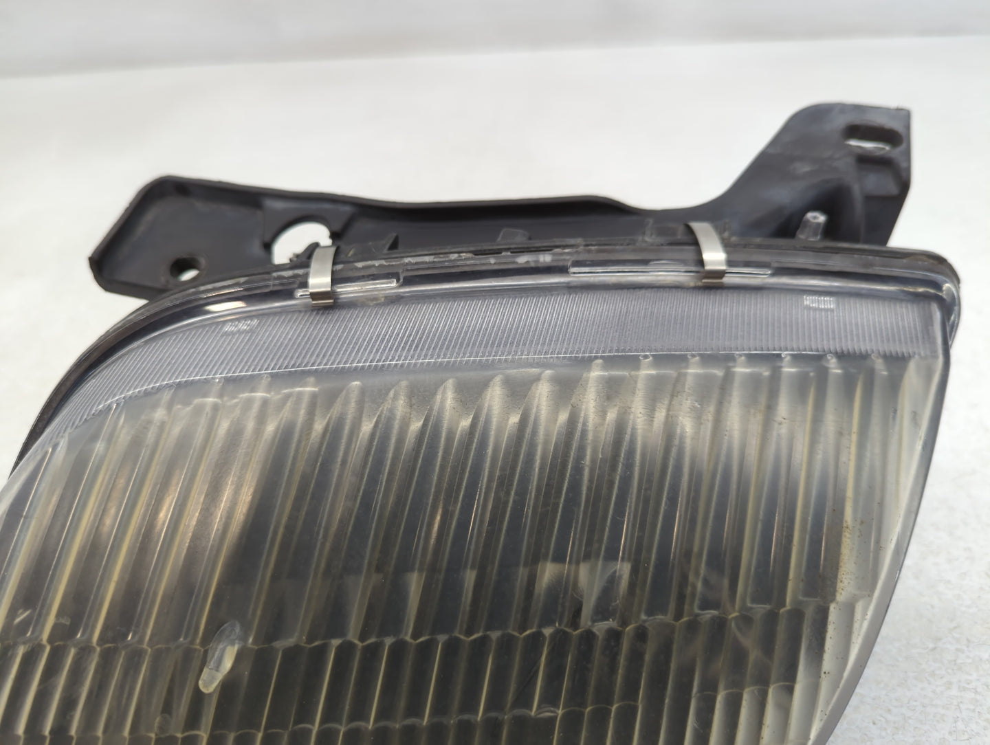 1995-2002 Pontiac Sunfire Driver Left Oem Head Light Headlight Lamp - Oemusedautoparts1.com