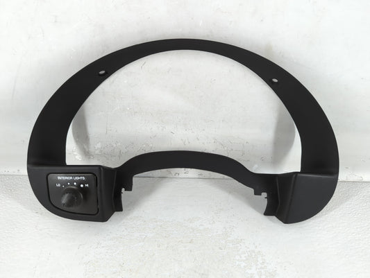 2002 Saturn Sc2 Instrument Cluster Bezel - Oemusedautoparts1.com