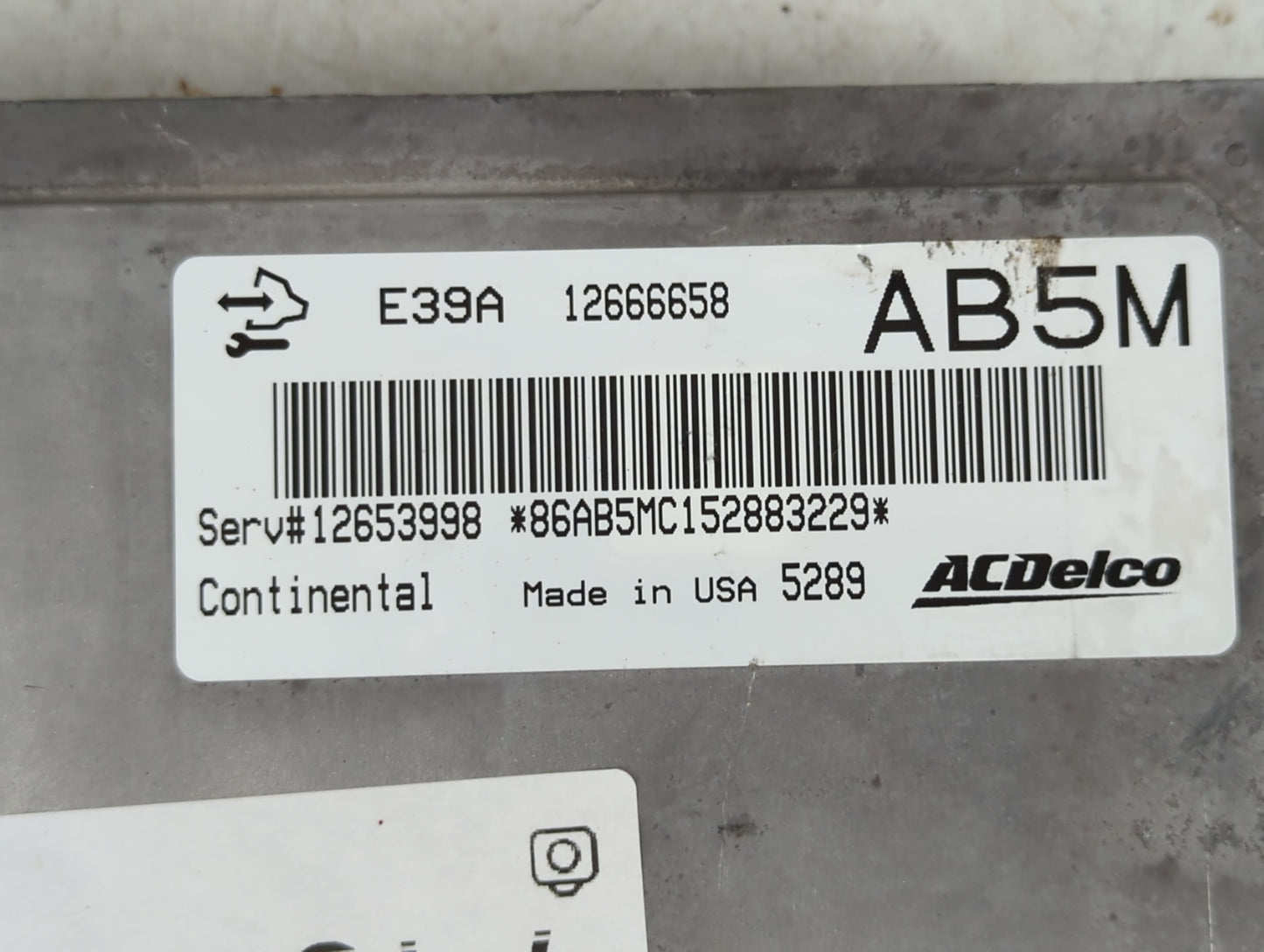 2013-2016 Chevrolet Malibu PCM Engine Control Computer ECU ECM PCU OEM P/N:12666658 Fits Fits 2013 2014 2015 2016 OEM Used Auto Parts - Oemusedautoparts1.com