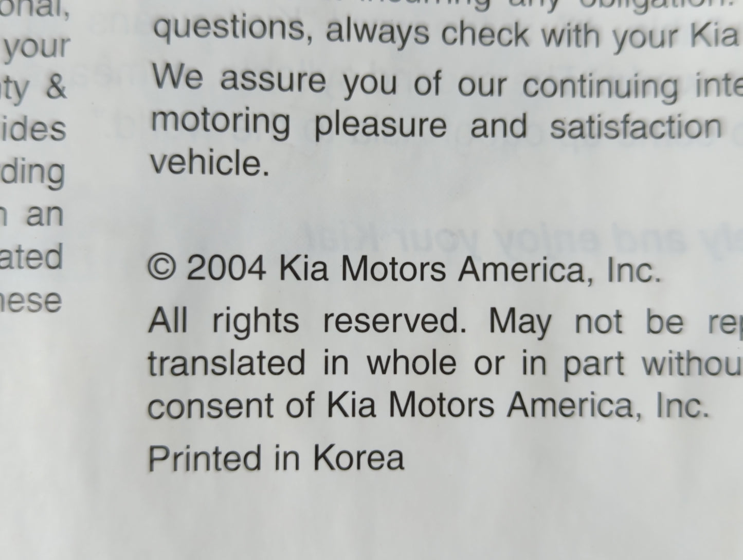 2004 Kia Sedona Owners Manual Book Guide P/N:UV 050 PS 013 OEM Used Auto Parts - Oemusedautoparts1.com