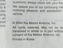 2004 Kia Sedona Owners Manual Book Guide P/N:UV 050 PS 013 OEM Used Auto Parts