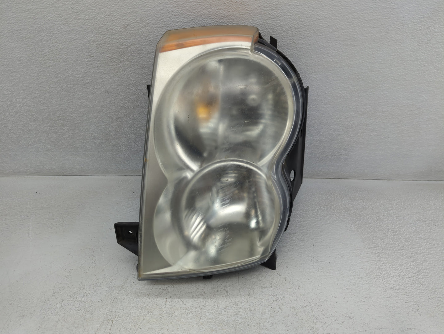 2005 Jeep Grand Cherokee Passenger Right Oem Head Light Headlight Lamp - Oemusedautoparts1.com