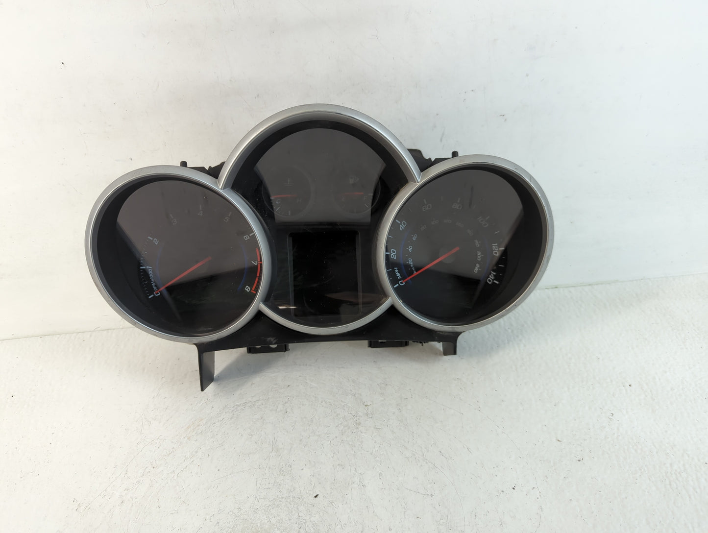 2013-2014 Chevrolet Cruze Instrument Cluster Speedometer Gauges Fits Fits 2013 2014 OEM Used Auto Parts - Oemusedautoparts1.com