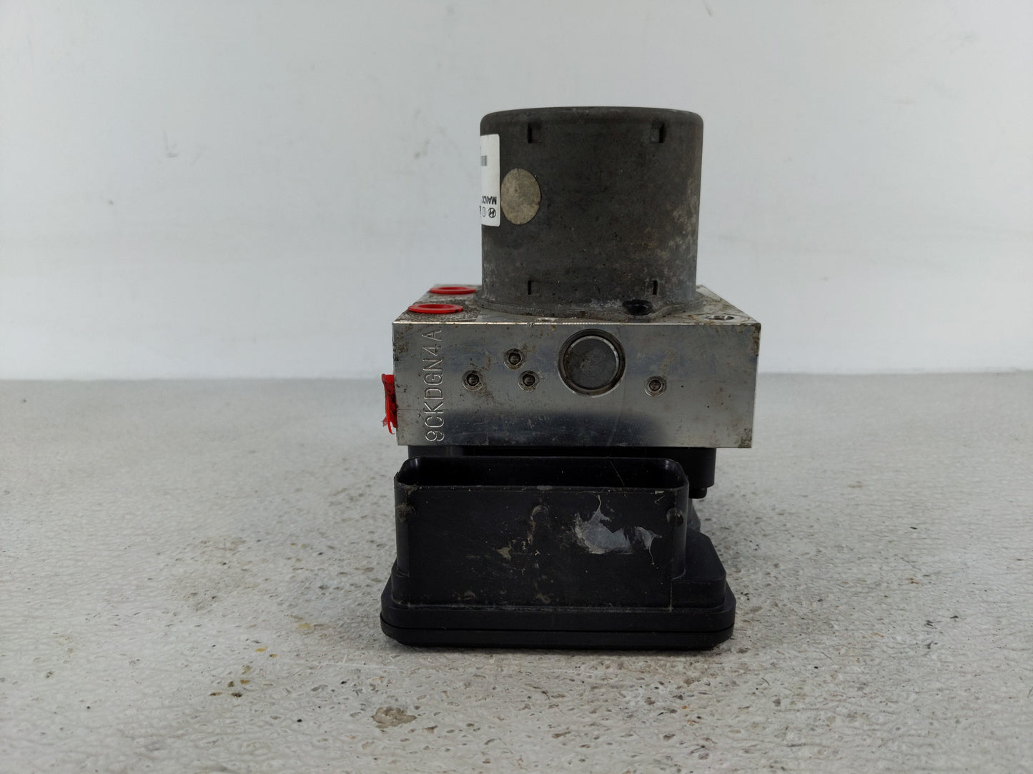 2014 Hyundai Veloster ABS Pump Control Module Replacement Fits OEM Used Auto Parts - Oemusedautoparts1.com