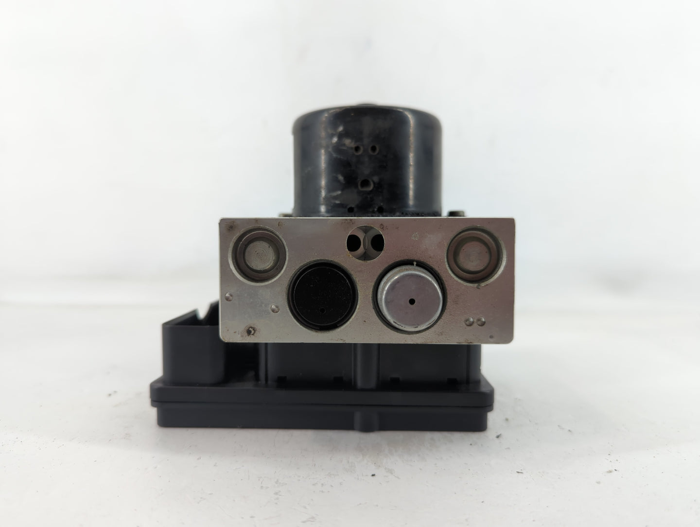 2006-2007 Nissan Xterra ABS Pump Control Module Replacement P/N:0222210205091367 06 2102-0509 Fits Fits 2006 2007 OEM Used Auto Parts - Oemusedautoparts1.com