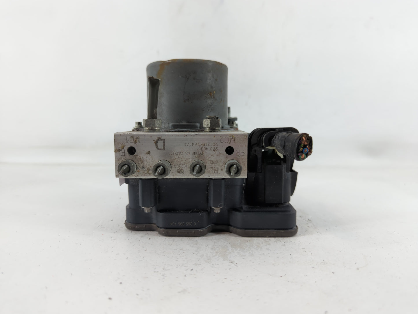 2019-2022 Mazda Cx-3 ABS Pump Control Module Replacement P/N:D24R 43 7A0 C Fits Fits 2019 2020 2021 2022 OEM Used Auto Parts - Oemusedautoparts1.com
