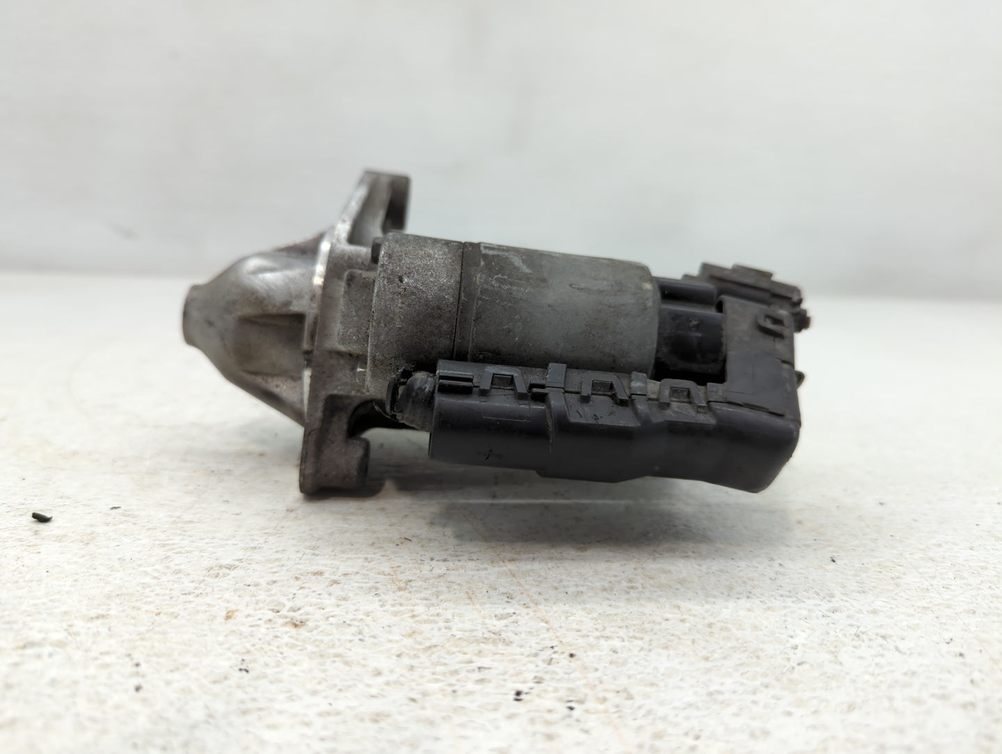 2018-2022 Toyota Camry Car Starter Motor Solenoid OEM P/N:28100-F0010 438000-4041 Fits Fits 2018 2019 2020 2021 2022 OEM Used Auto Parts - Oemusedautoparts1.com