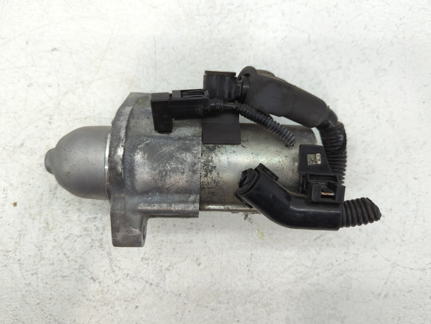 2018-2021 Hyundai Kona Car Starter Motor Solenoid OEM P/N:SM-74000 Fits Fits 2013 2014 2016 2017 2018 2019 2020 2021 2022 OEM Used Auto Parts - Oemusedautoparts1.com