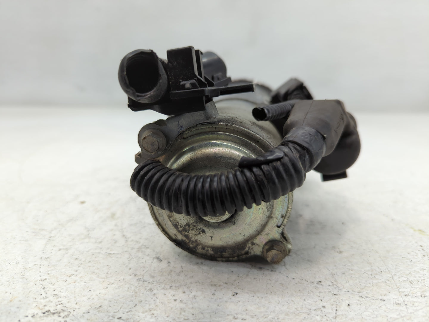 2018-2021 Hyundai Kona Car Starter Motor Solenoid OEM P/N:SM-74000 Fits Fits 2013 2014 2016 2017 2018 2019 2020 2021 2022 OEM Used Auto Parts - Oemusedautoparts1.com