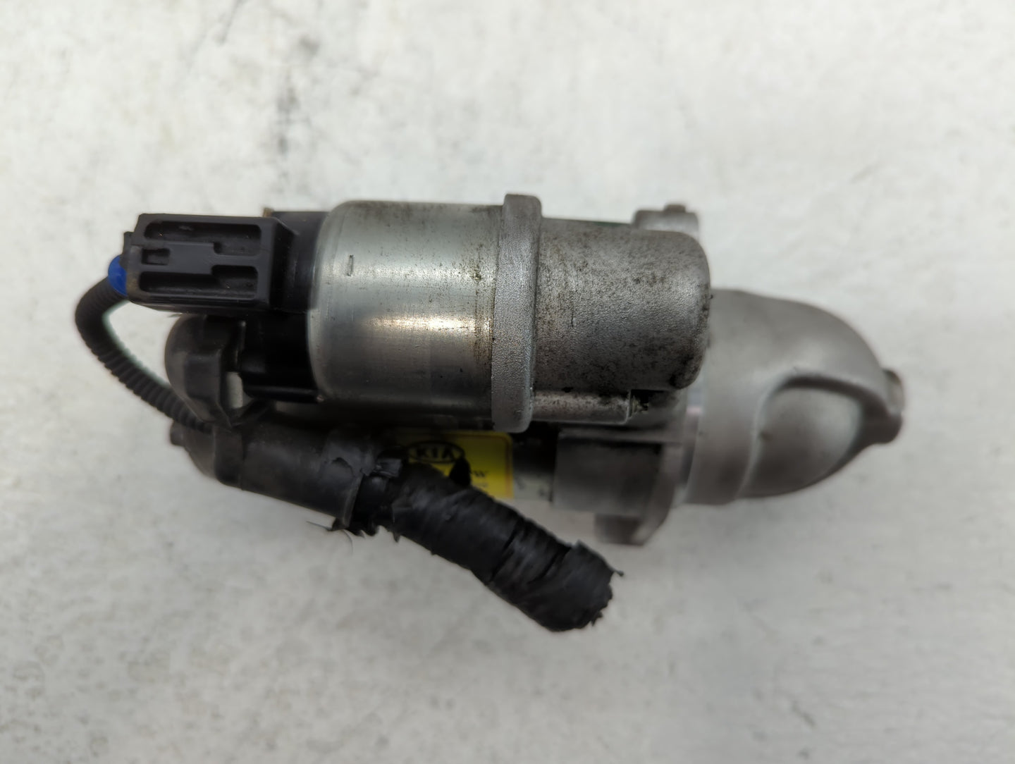 2020-2021 Kia Soul Car Starter Motor Solenoid OEM P/N:8000621 36100-2G400 Fits Fits 2020 2021 2022 OEM Used Auto Parts - Oemusedautoparts1.com