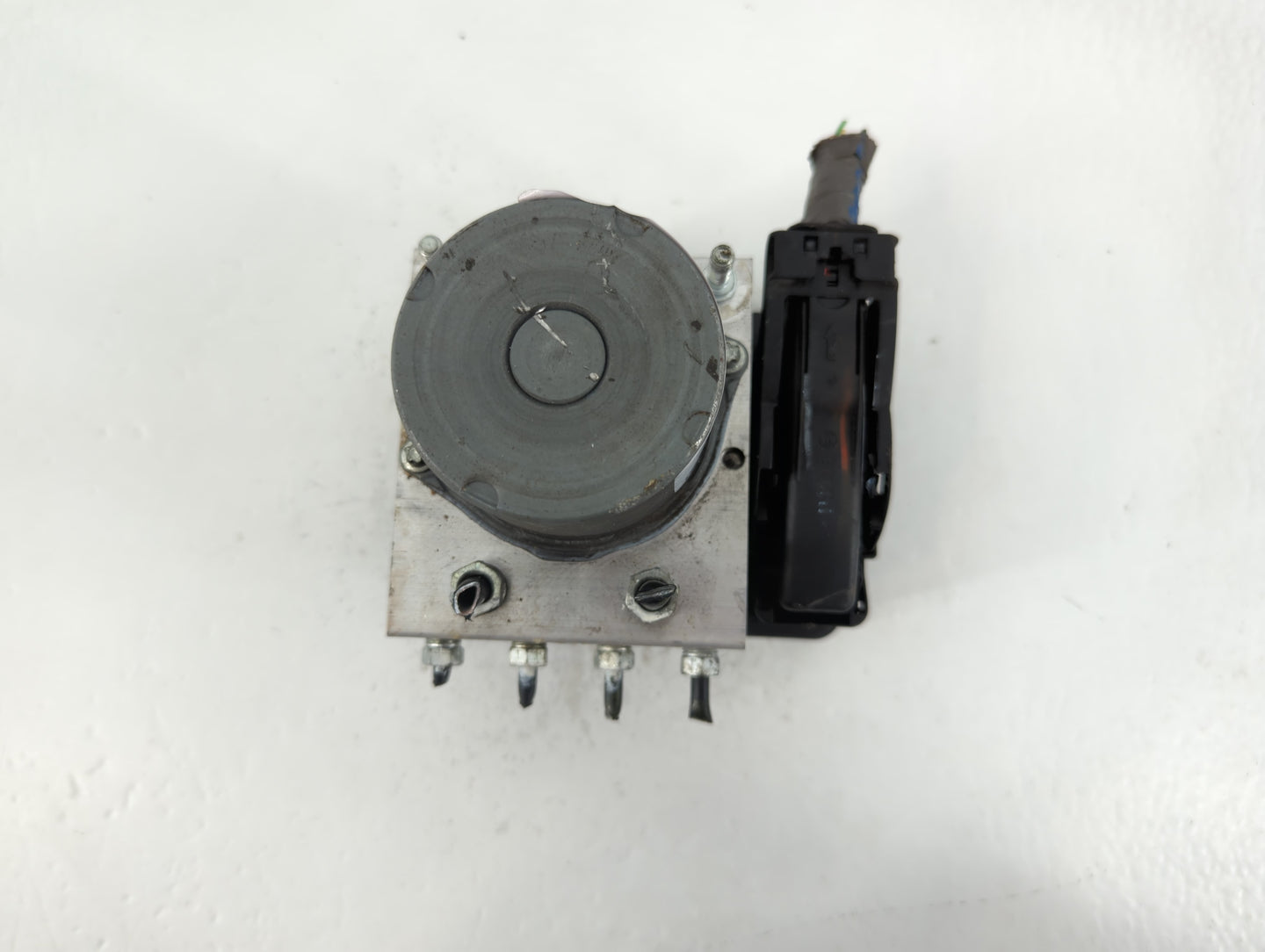 2019 Toyota C-Hr ABS Pump Control Module Replacement P/N:44540-4150 Fits OEM Used Auto Parts - Oemusedautoparts1.com