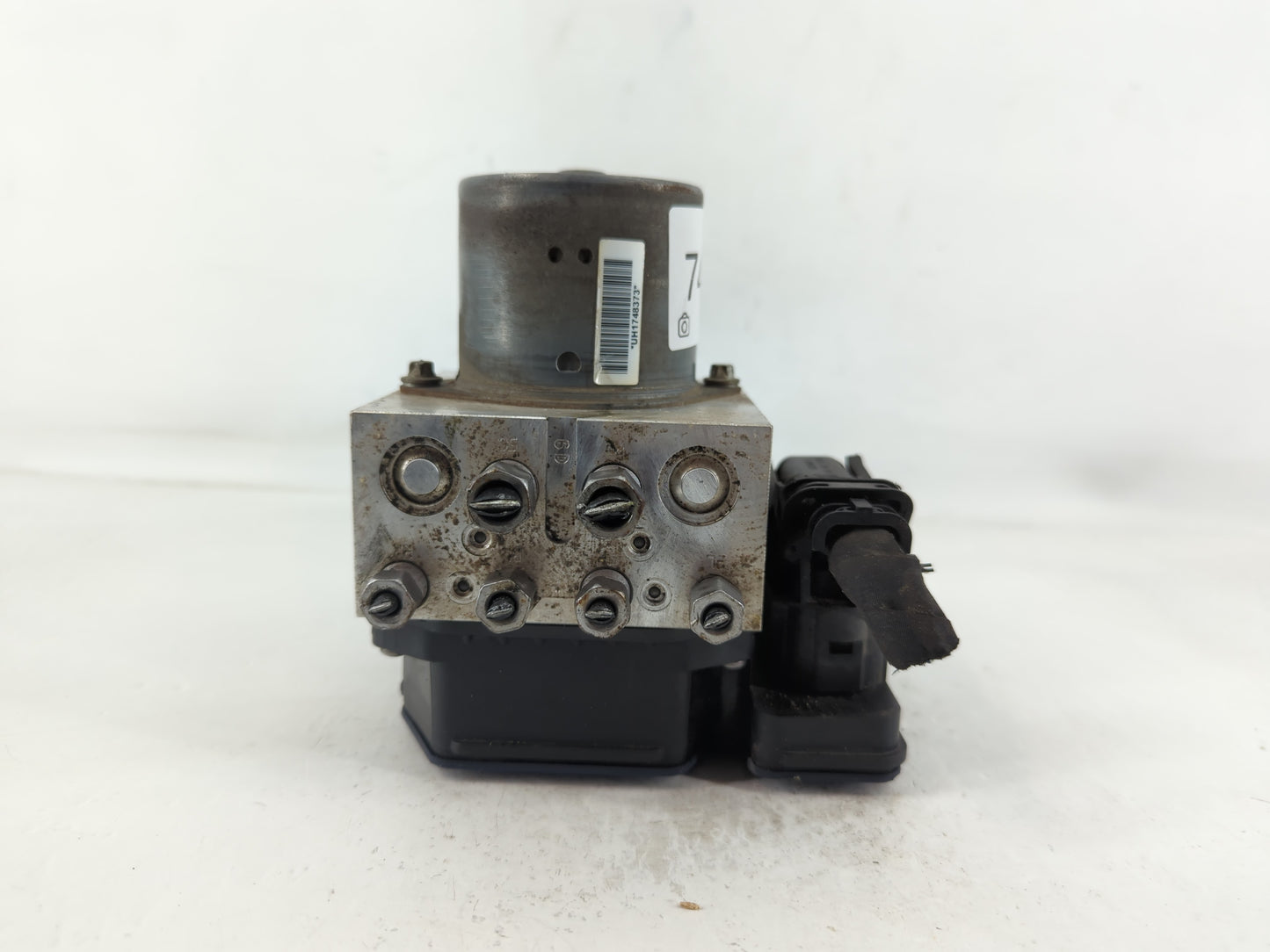 2016 Dodge Durango ABS Pump Control Module Replacement P/N:68306177AC Fits Fits 2017 OEM Used Auto Parts - Oemusedautoparts1.com