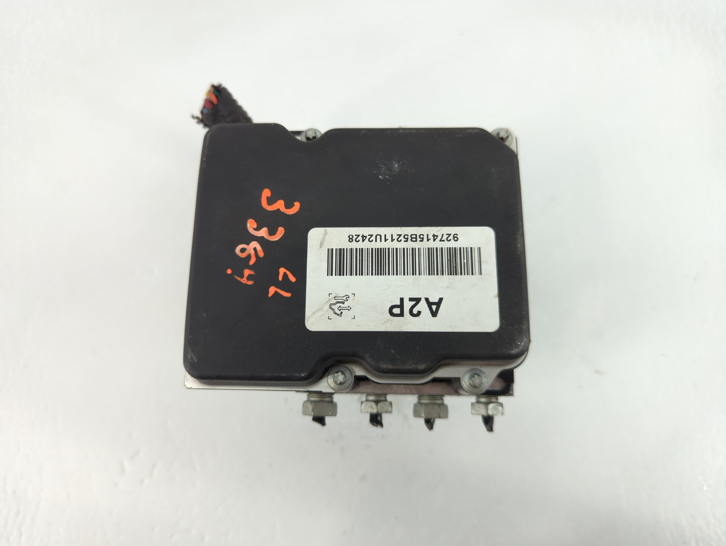 2012-2017 Buick Enclave ABS Pump Control Module Replacement P/N:23407415 0 265 252 847 Fits Fits 2012 2013 2014 2015 2016 2017 OEM Used Auto Parts - Oemusedautoparts1.com