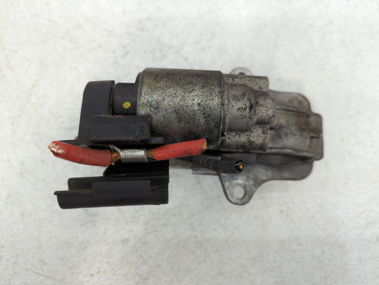 2014-2021 Ford Transit Car Starter Motor Solenoid OEM P/N:6G9N-11000-AB Fits Fits 2014 2015 2016 2017 2018 2019 2020 2021 OEM Used Auto Parts - Oemusedautoparts1.com