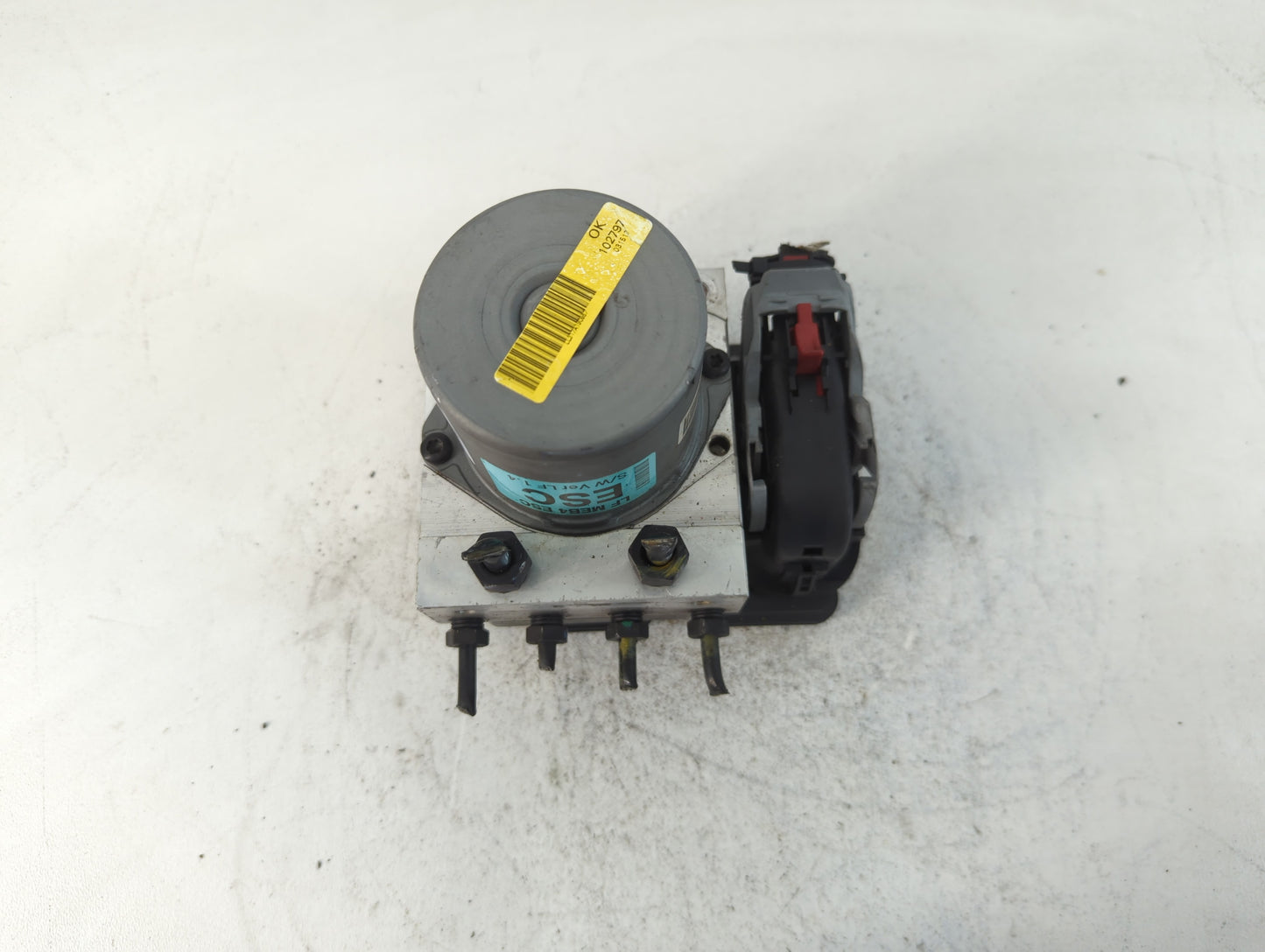 2015-2017 Hyundai Sonata ABS Pump Control Module Replacement P/N:61589-45100 Fits Fits 2015 2016 2017 OEM Used Auto Parts - Oemusedautoparts1.com