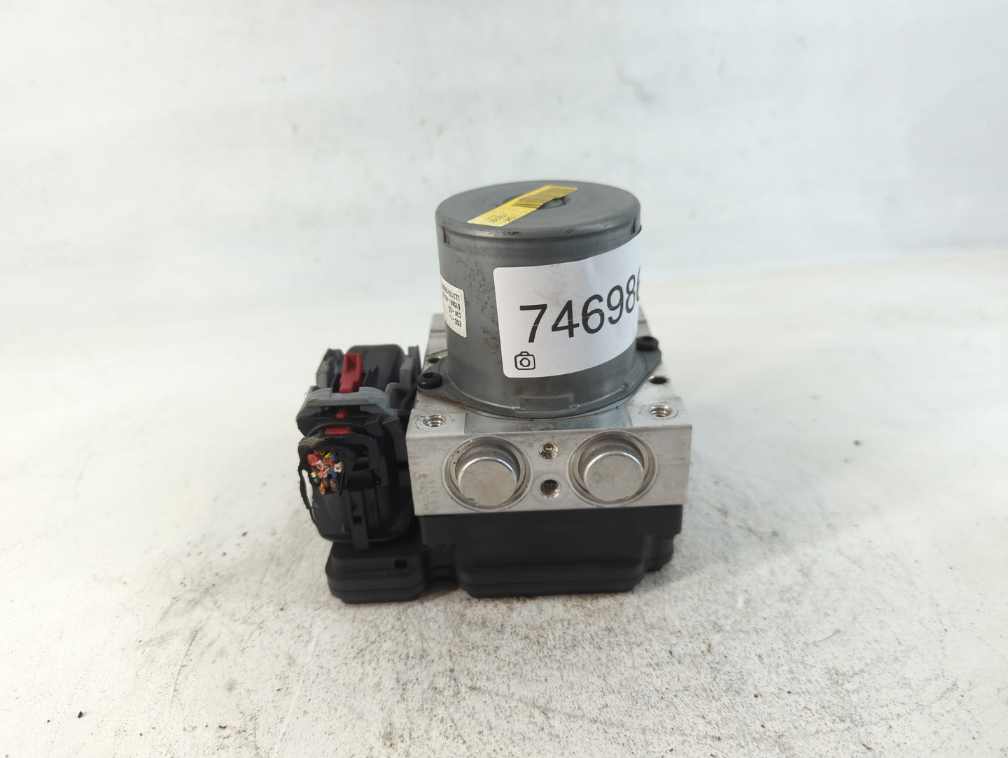 2015-2017 Hyundai Sonata ABS Pump Control Module Replacement P/N:61589-45100 Fits Fits 2015 2016 2017 OEM Used Auto Parts - Oemusedautoparts1.com